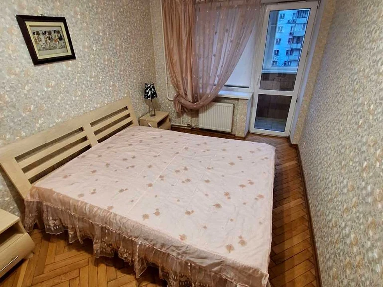 Квартира. Київ, Лесі Українки бульв.