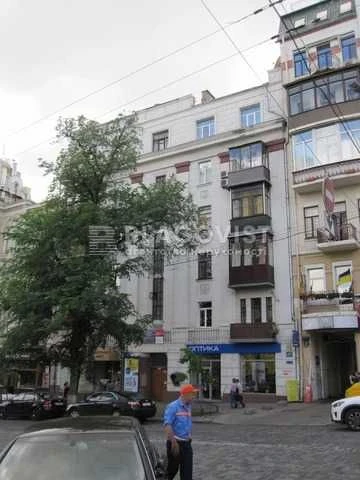 Продаж 4 кімнатної квартири Велика Васильківська 42, метро У