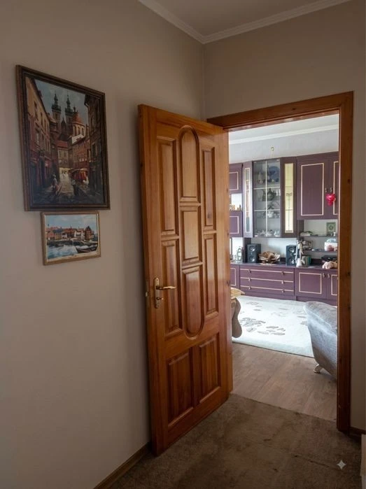 2-room apartment for sale | 8 Bratstva Tarasivtsiv St.