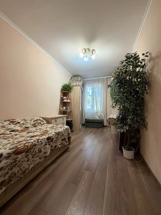 Продається квартира в центрі