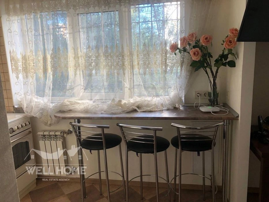 Продаж квартири 1к Бульвар Верховної Ради, 14А Київ