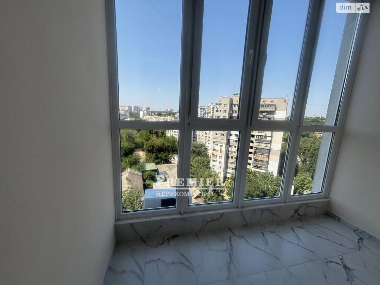 Продажа квартир Приморский.
