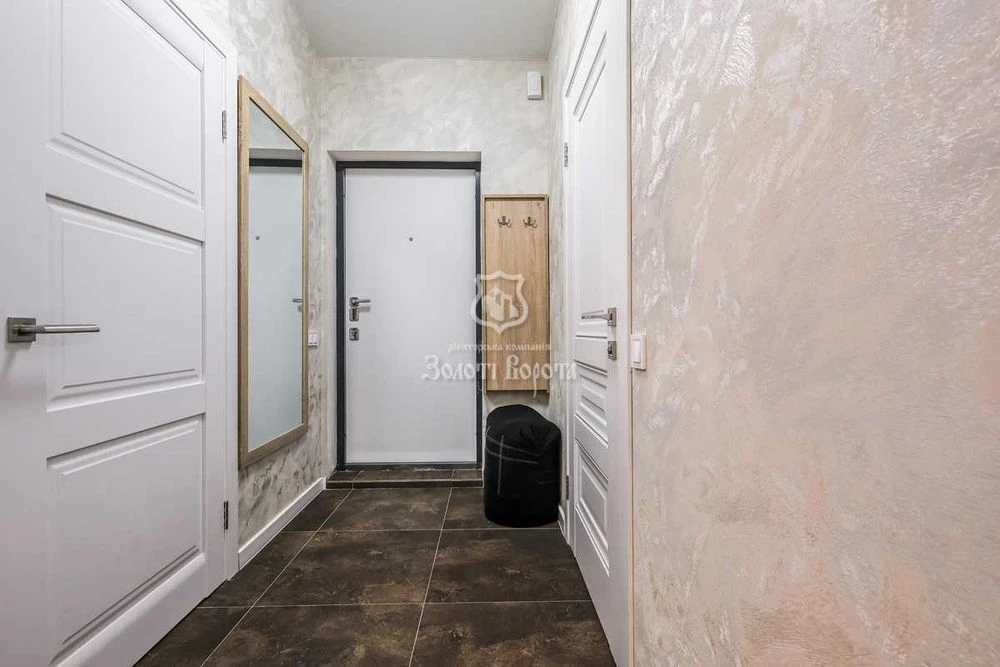 Apartment, 2 rooms. European renovation. Residential complex Podil Plaza & Residence. Hlyboch