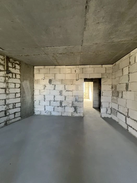 Продаж великої 3-кімнатної  116 кв.м в ЖК Вернісаж . Стяжка