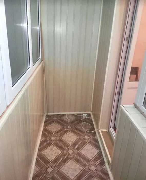 3х кімнатна на Південно-Заході, Нове планування, 70м2, Серед