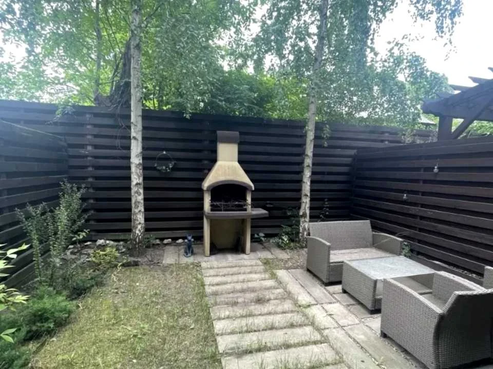 Будинок. Дніпро, Севастопольська вул.