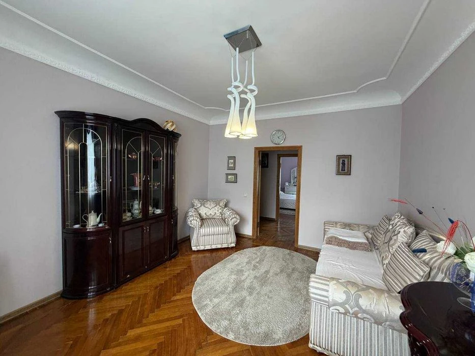 Продажа 4к квартиры в самом центре Днепра. пр. Д.Яворницко