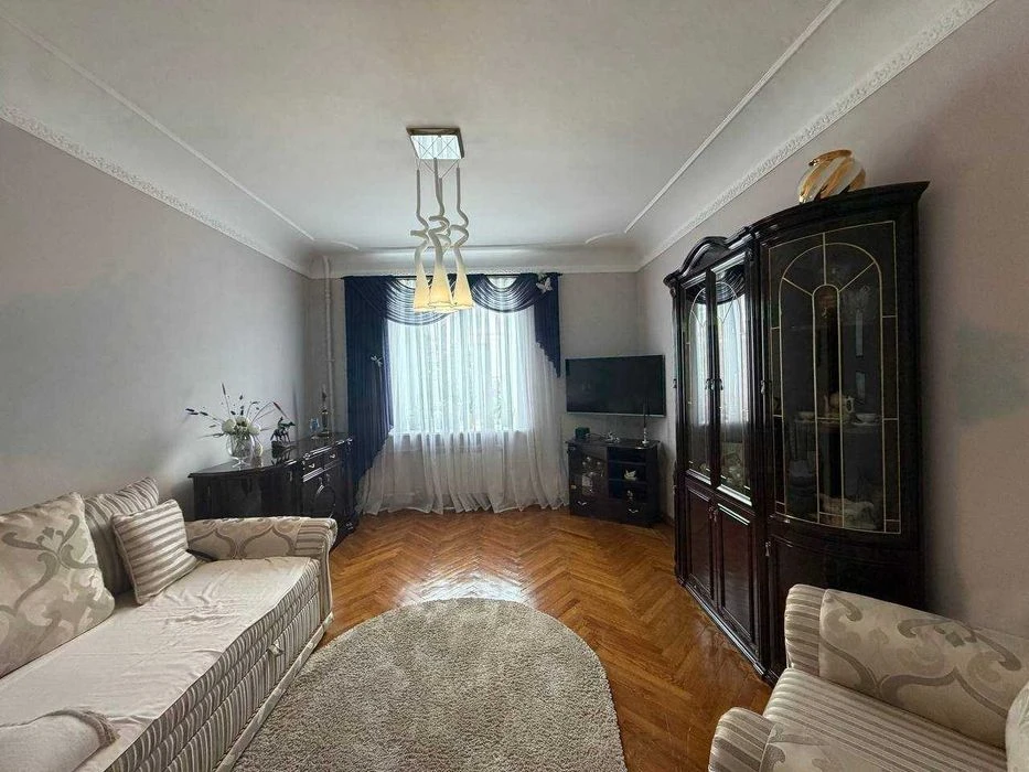 Продажа 4к квартиры в самом центре Днепра. пр. Д.Яворницко