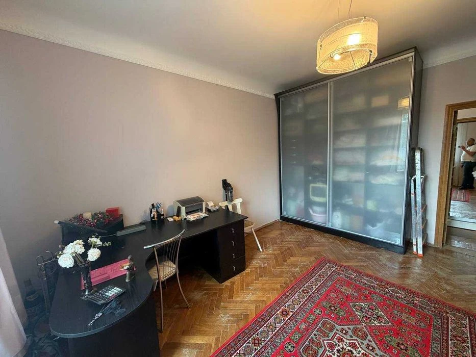 Продажа 4к квартиры в самом центре Днепра. пр. Д.Яворницко