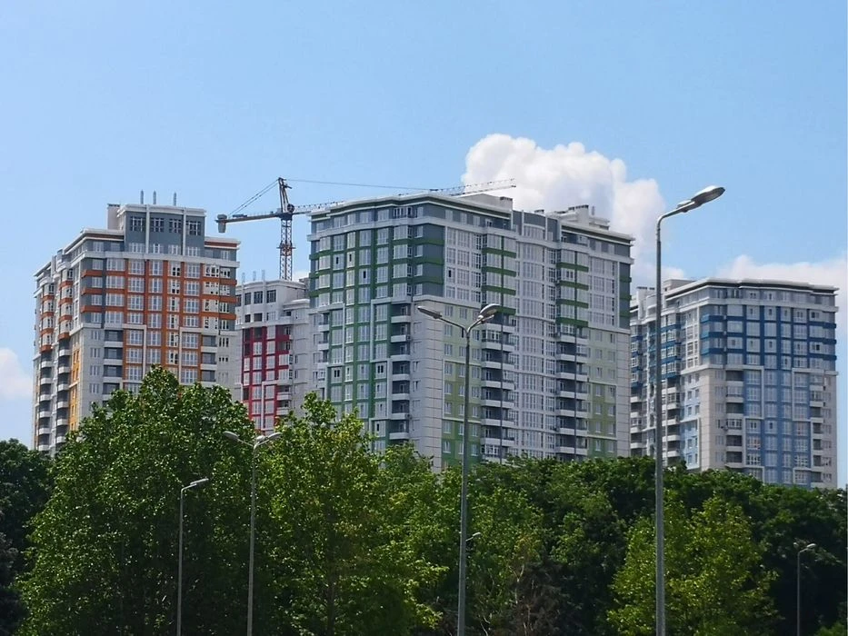 shev-06 ЖК»4 сезони»•1 кімн•46,9м•балкон•3 поверх