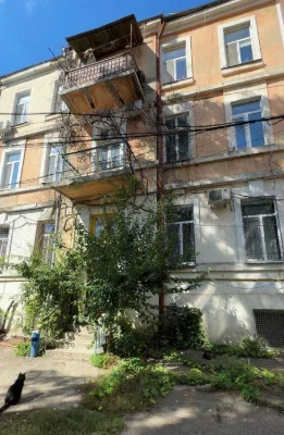 Продаж 2-кімнатної квартири в центрі!