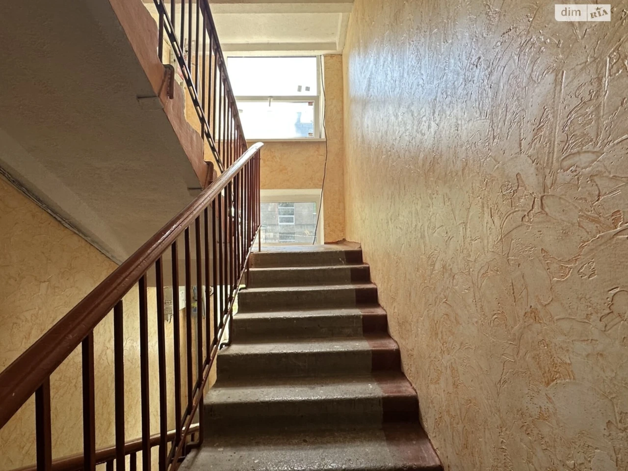 Продаж Квартира Судобудівник