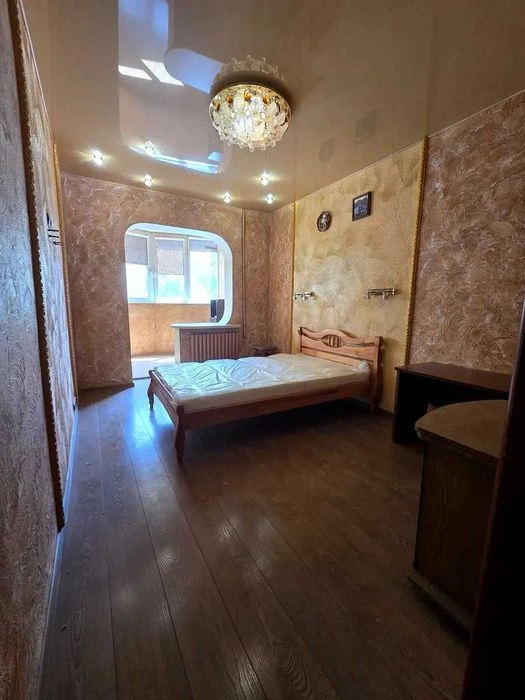 Продам 4 комнатную в центре Таирова! Госпрограммы
