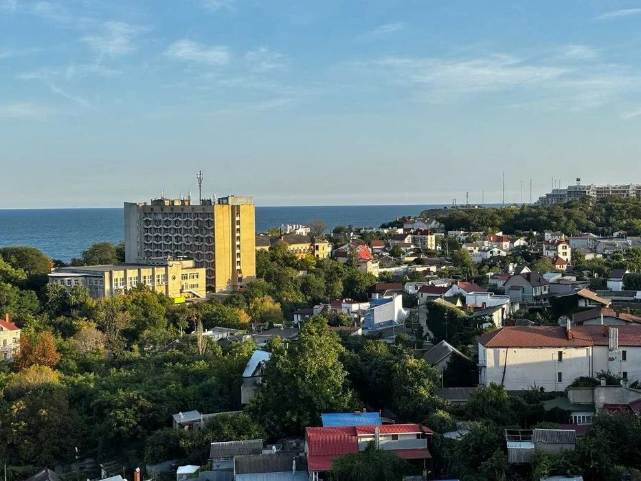 Видова квартира в новому ЖК в курортній зоні Одеси. Фонтан.