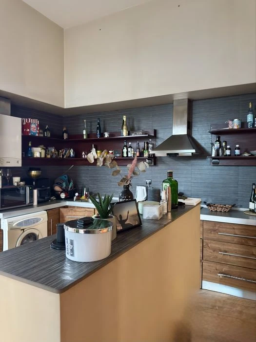 Продам квартиру 140 м2. Дерибасівська. Центр.