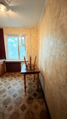 Продам 2х кімнатну терміново