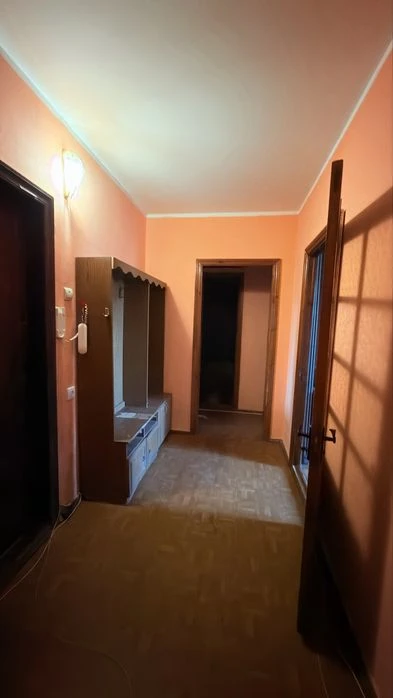 Продам 2х кімнатну терміново