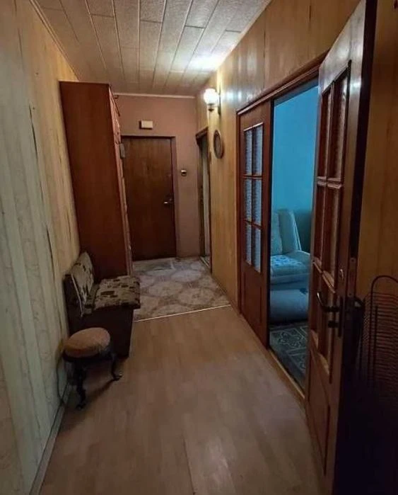 Продам 4хкомн квартиру