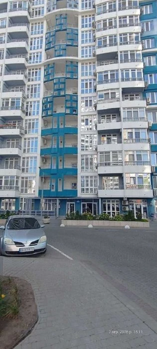Продам квартиру в Одесі ЖК "Чотири Сезони" з ремонтом біля м