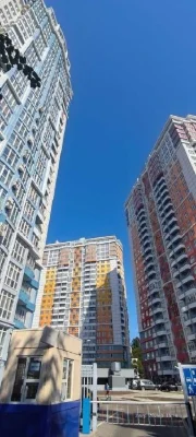 Продам квартиру в Одесі ЖК "Чотири Сезони" з ремонтом біля м