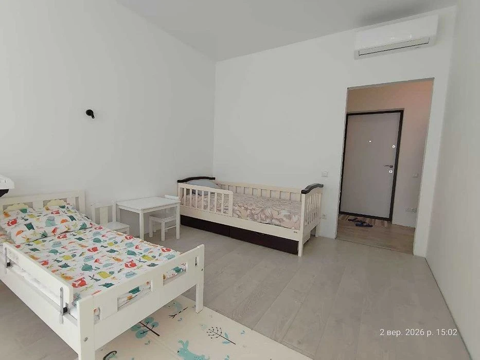 Продам квартиру в Одесі ЖК "Чотири Сезони" з ремонтом біля м