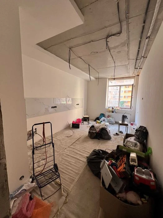 Продам 3х комн. на 3 этаже в ЖК Реал парк, черновые работы в