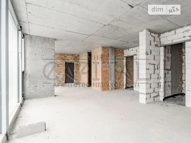 Sale of 2-room apartment 80 sq. m. on Novopecherskyi 5 • ID 3