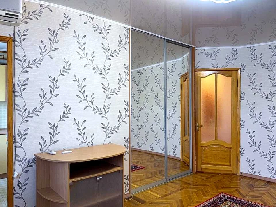 Квартира. Одеса, Варненська вул.