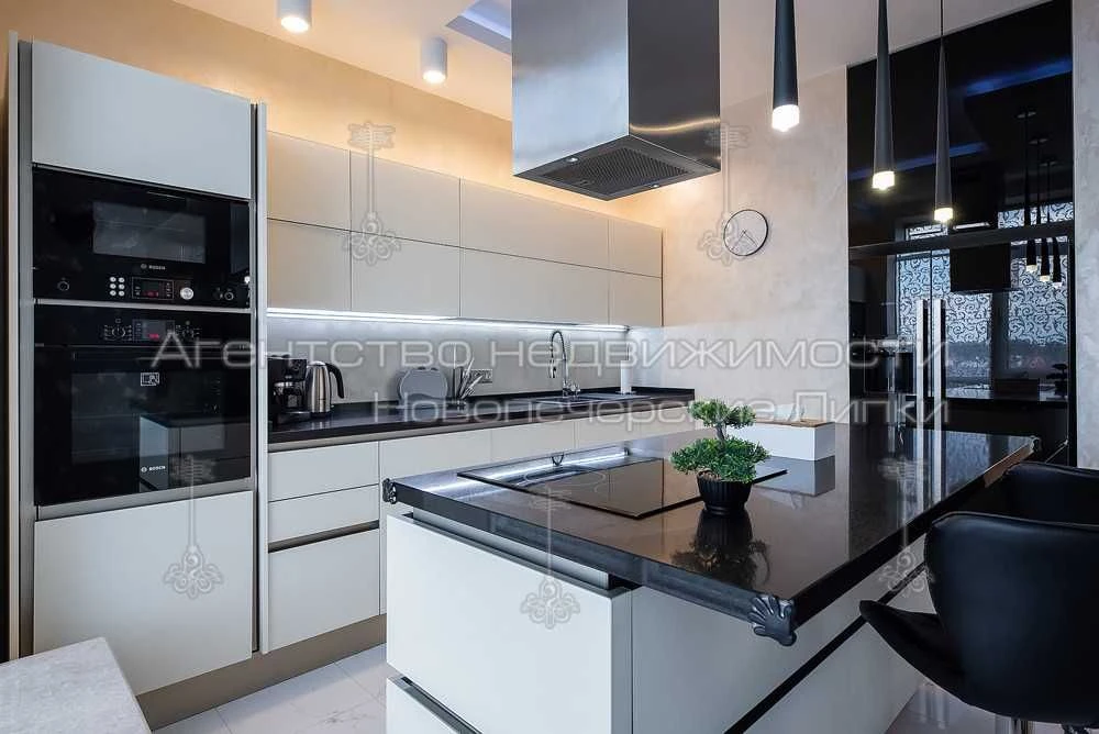Продаж 3-к квартири 120м2 з Генератором та Інвертором ЖК Нов