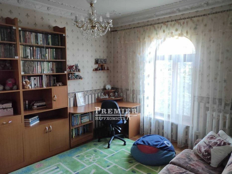 Продам 2-поверховий будинок в Одесі