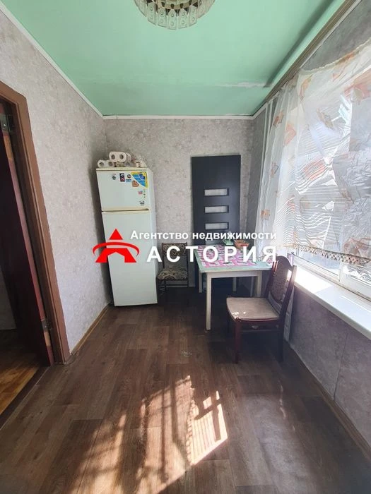 Продаж великої 1-кімнатної квартири