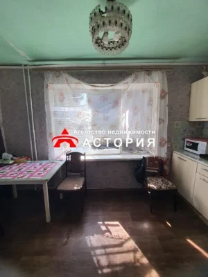Продаж великої 1-кімнатної квартири