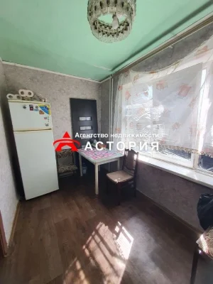 Продаж великої 1-кімнатної квартири