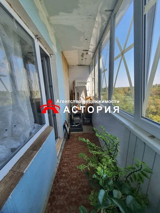 Продаж великої 1-кімнатної квартири