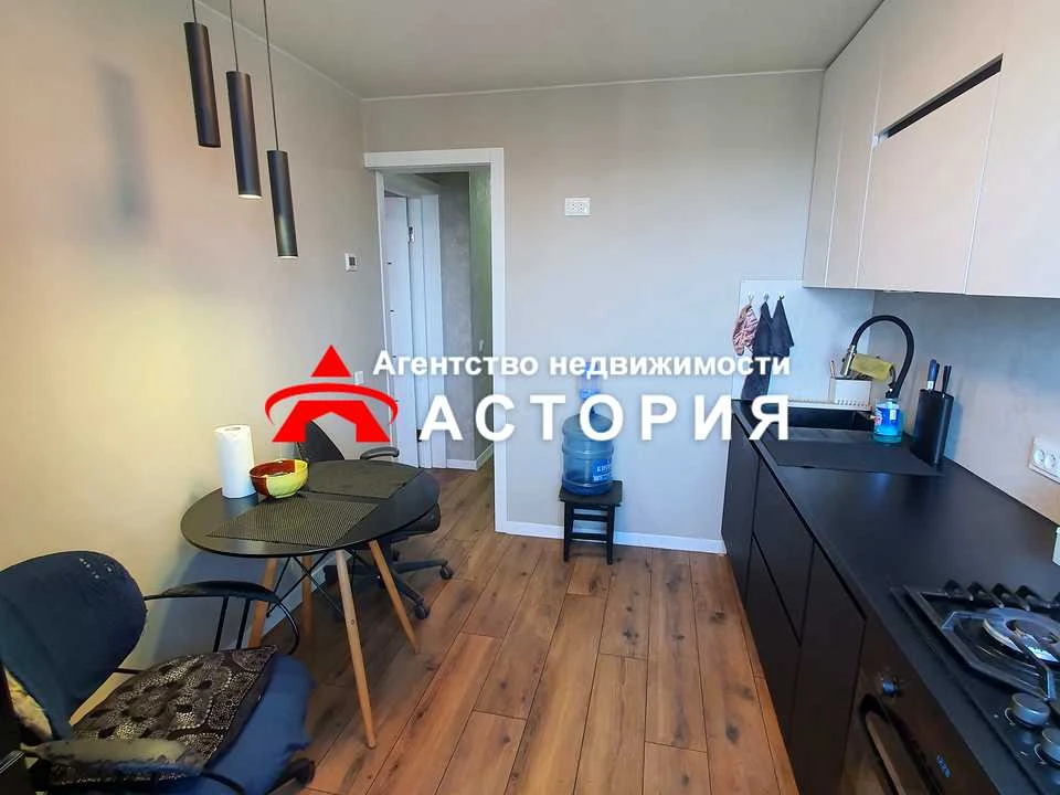 Квартира. Запоріжжя, Запорізька вул.