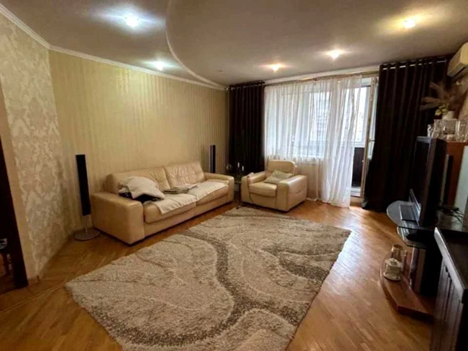 Квартира. Харків, Холодногірська вул. (Єлізарова)
