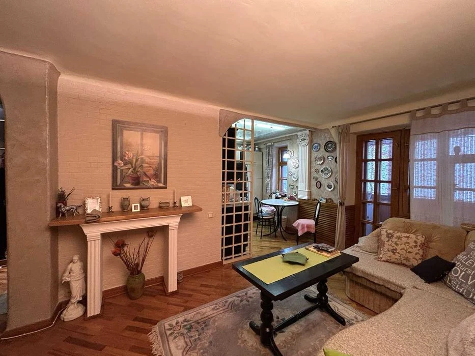 Продам 2комн.квартиру Петра Григоренка.Героев Харькова,метро