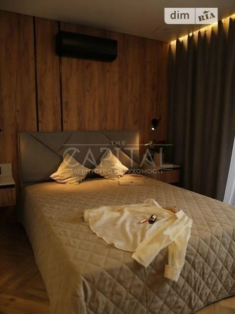 Sale of 1-room apartment 39 sq. m on Nyzhniy Val st. 27-29 • ID 34
