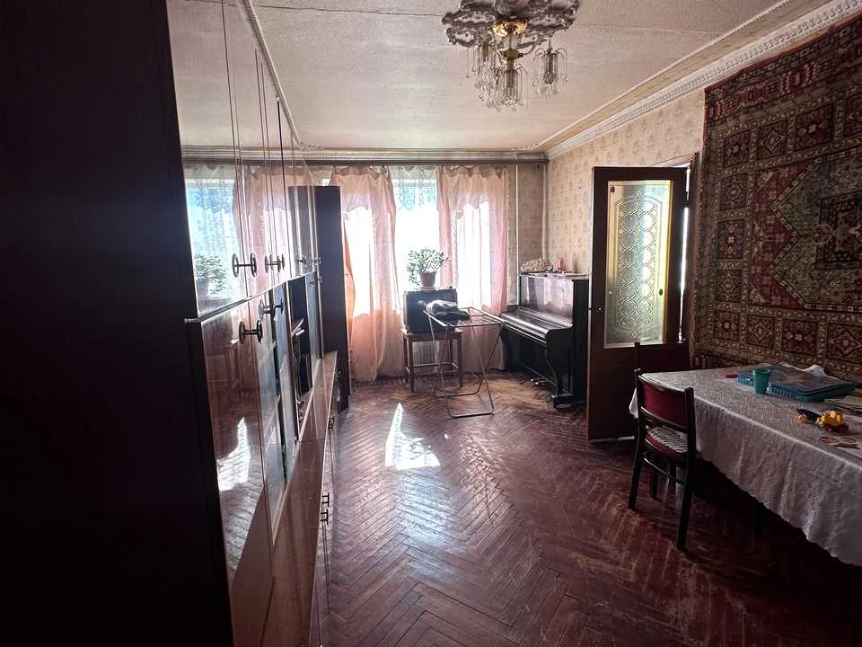 Квартира. Харків, Нескорених вул. (Героїв Праці)
