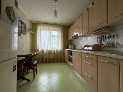 Продаж ! 2х кімнатна   квартира . Цегляний будинок  р. Основ
