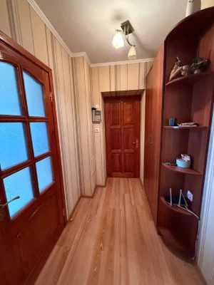 Продаж ! 2х кімнатна   квартира . Цегляний будинок  р. Основ