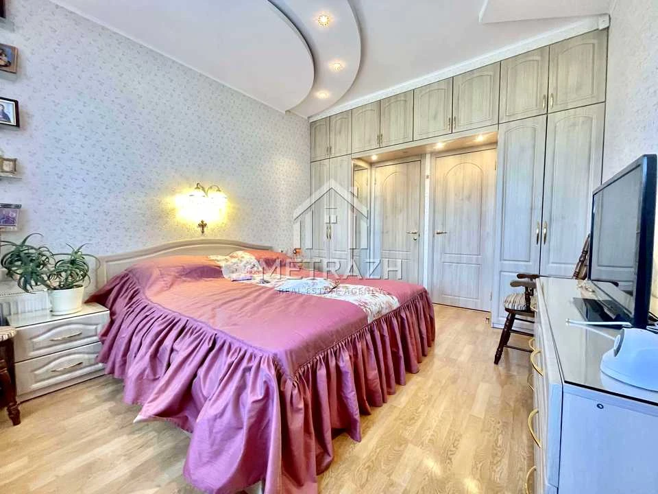Квартира. Харків, Греківська вул.