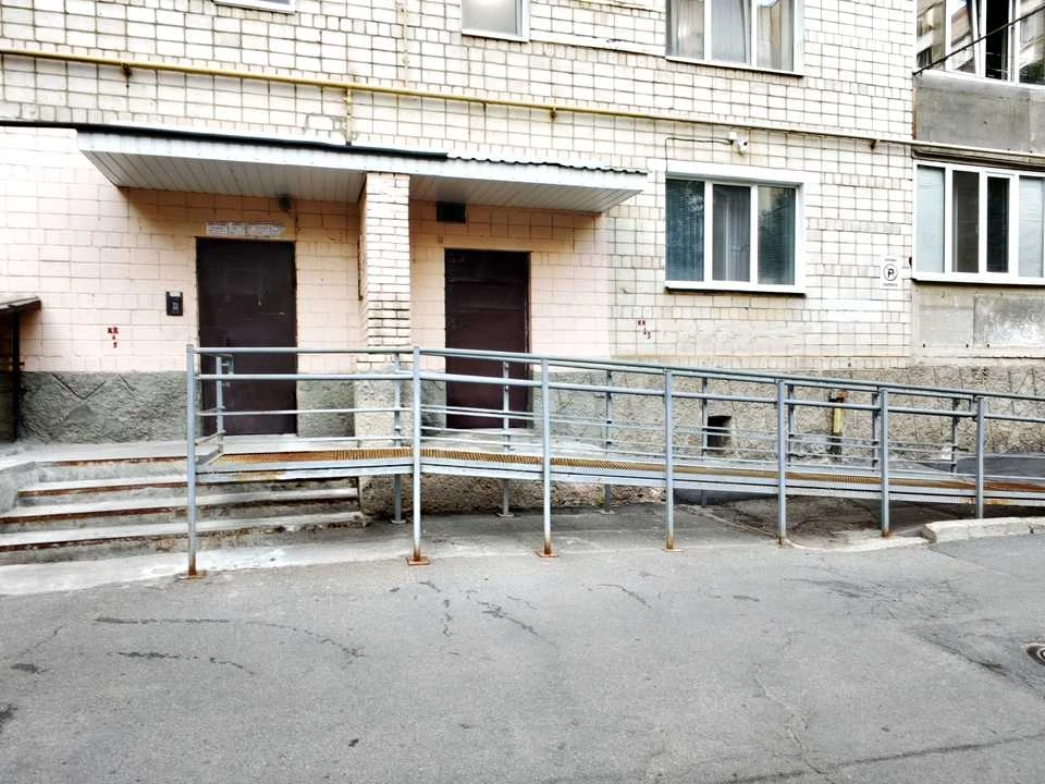 Квартира. Вінниця, Миколи Амосова вул. (Медведєва)