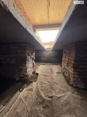 Продаж Місце в гаражному кооперативі Замостянський