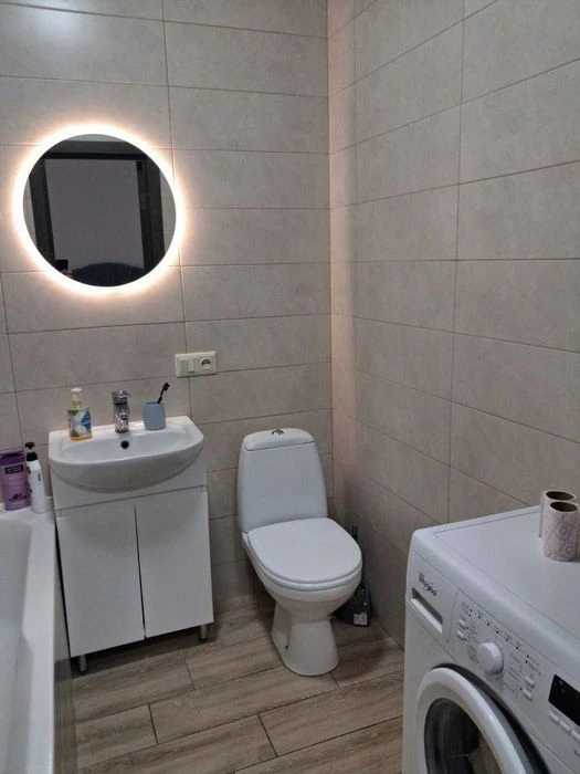 Super Price Real Apartment Residential Complex Hydropark New Building Renovated D