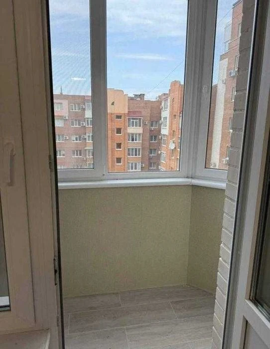 У продажу двокімнатна квартира вул. Затишна