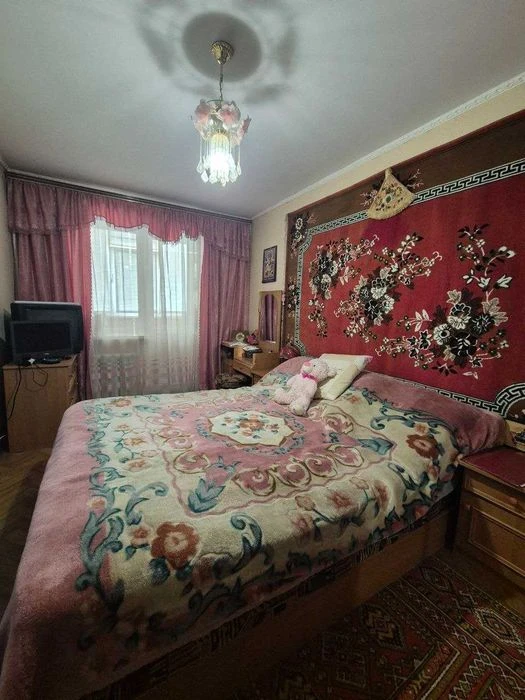 Продам 3-х кімнатну квартиру Сади-1 66м.кв., 6/9бл будинка р