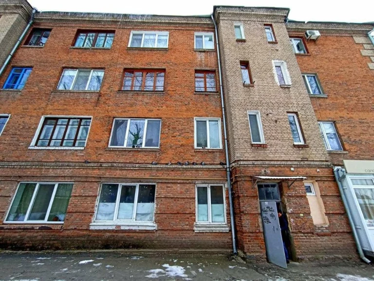 3к квартира Обласна лікарня