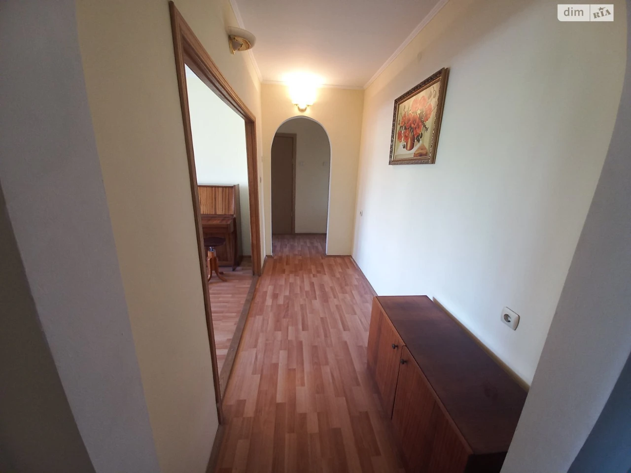 Продаж Квартира Виставка