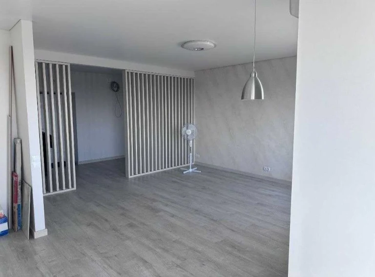 Продаж великої 1 кімнатної квартири з великою кухнею вітальн